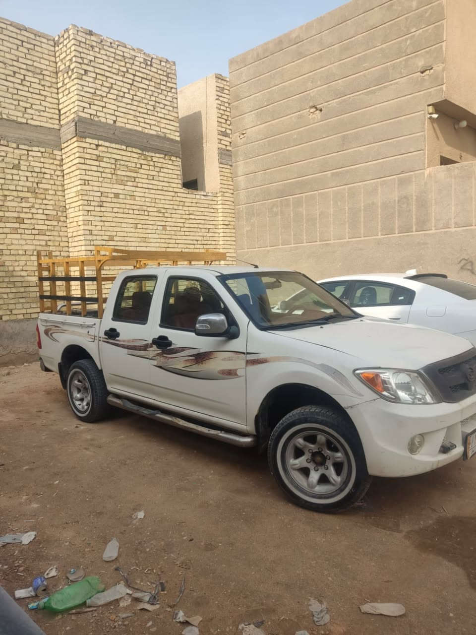 السلام عليكم بيكم موديل 2012 رقم انكليزي كير اوتوماتيك السعر ٥٥ وبيها مجال 
الرقم للإستفسار/***********
