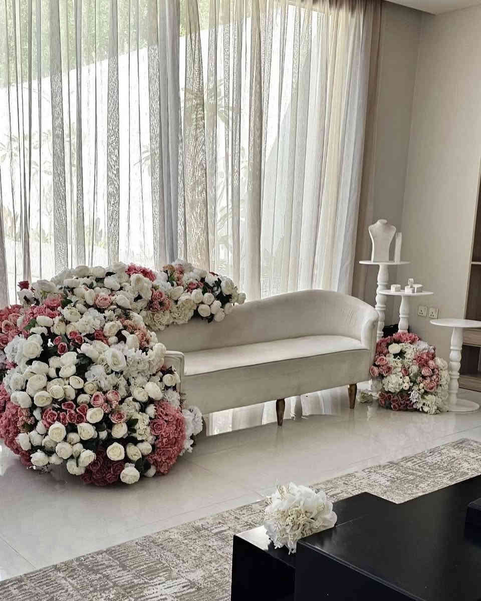 كوشات ايجار ب30 فقط فخمة وجديده اجنن حنه مهر عرس كوشه كامله لا تحتارين بكلشي حتى ديجي يجيج وياها ومليكانه فستان ب30 فقط ايجار إذا نقل وشد وترجيع كلها ب60 تصير إذا انتي تجين تأخذيها ب30 فقط كامل غراضها حنه مهر عرس حتى عرس تكعديها بالصاله ما يحتاج قاعه 🙃😁♥️خلي جماعة السعر العالي يطبكون ع صفحه عنوان تكريت شارع الزهور للحجز خاص والاستفسار واتساب *********** متوفر جنط عروس ايجار مع تزين ب15 ايجار السيت 5 قطع ملاحظة ايجار داخل صلاح الدين فقط محافظات ماكو نعتذر
