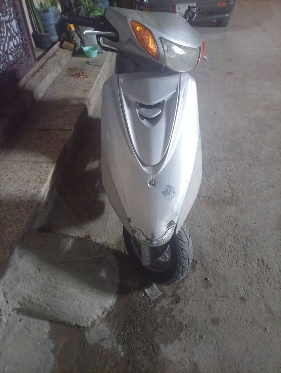 السلام عليكم عندي دراجه اكزز ياباني نوزل دراجه كفاله عامه كفر بلاد مكينه بلاد سلف هندر كهربائيات كلهه شغاله ساعه معدل خير من الله قفل جنطه قفل ستيرن تخم تاير جدد دراجه نكره بكل وكت شرط ما تسمع صوتهه مكينه لا بخار ولا تنقيص ترايك وين ما يعجبك السعر 650وبيهه مجال المكان بغداد الشعله خطيب الزراعي رقم الهاتف ***********اوراق كامله
