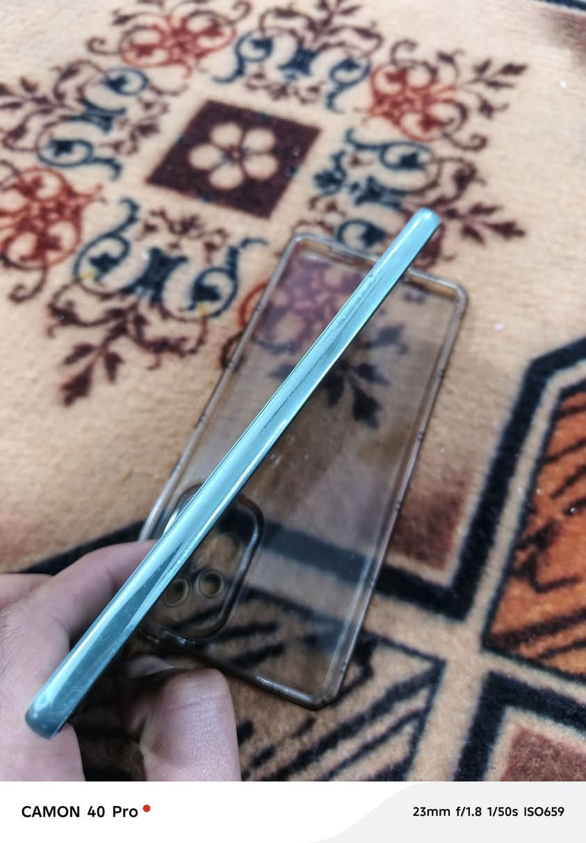 جهاز اي 73 جهاز غني ع تعريف مال بيت كلش نضيف وشرط كله بلادي ذاكره 256 فول موصفات غرضه وكروتن ضايعات مكاني مجمع السعر مناسب اتصل وبيك خير وتدلل.   ***********.
