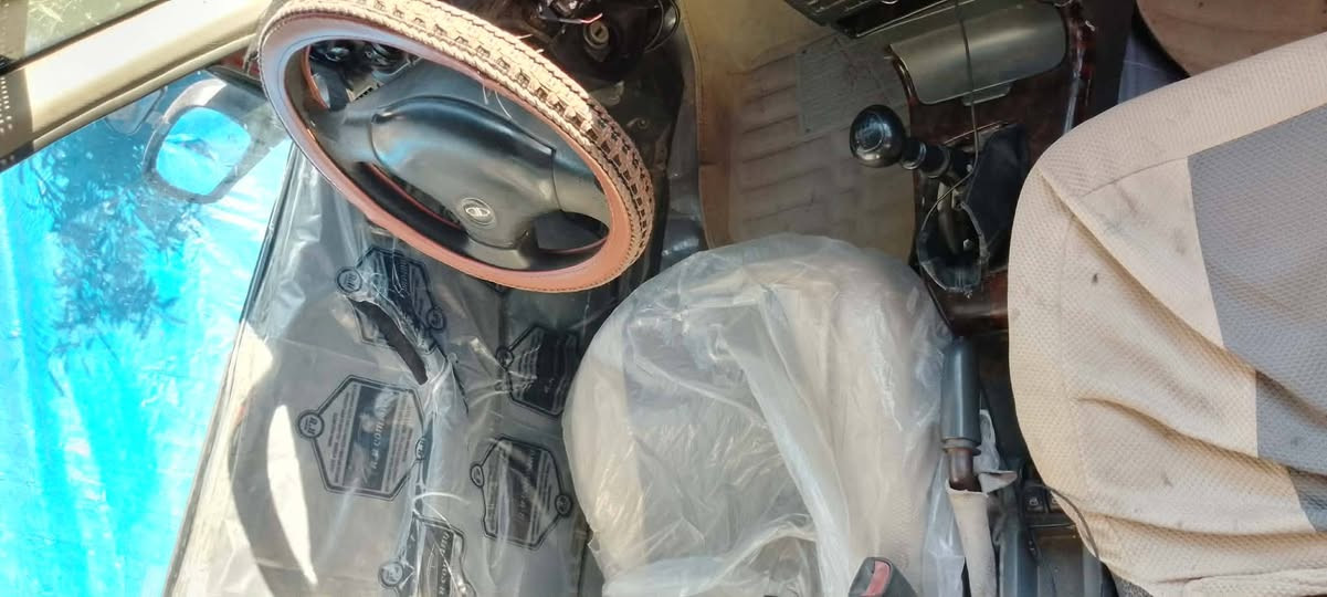 سلام عليكم دايو لمس للبيع حلوه سياره مديل 95  راعيه موجود بي وقت تريد تحول حول بيه خياس شويه من جهت العبري ***********
