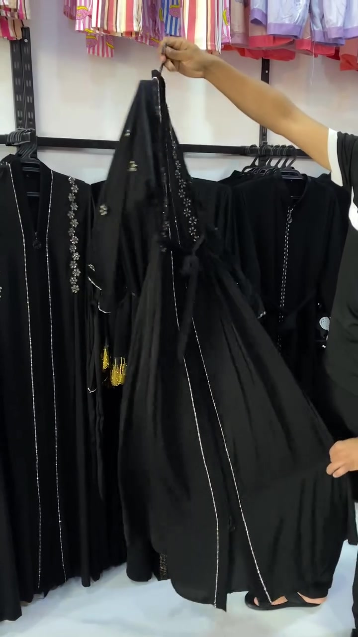 مول انيس
جديدنا اليوم من قسم الالبسة نسائي 👇
وصول وجبه جديده عبي نسائي اماراتي فصال كلوش وحزام شي روعه

عرض حلو سعر 30.000 الف 🔥

وحياكم الله زورونا تجدون كل ماهو جديد ومميز 
العنوان قضاء الشرقاط الساحل الايسر اسديره وسطى الشارع العام


**إذا كنت صاحب هذا الإعلان وتريد حذفه لأي سبب، رجاءا أرسل رسالة إلى الدعم الفني**