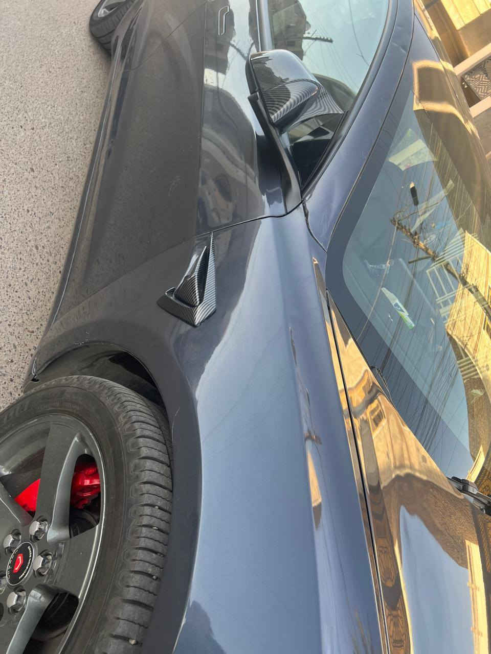 سلام عليكم تسلا موديل 3 موديل 2023 رقم بغداد  دخول جديد بشهر 3 هزه جديده بيه تخم تاير جديد ويل كاب وسياره بيه ستم فايبر داخل وخارج  اي نقص مابيه فول كامرات 360 تسجيل سرقه كامله هويه موصفات موطبيعيه انسه البانزين ودهن ومحرك تشغيل كارت وموبيلالسع ١٥٠وبيه مجال بغداد  سياره إف لاين  مرواس احدث تسلا ونتفاهم على فرق  رقم وتساب حادث بل صور كل 
***********بغداد الغزاليه
