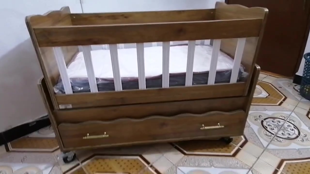 سلام عليكم كاروك هزاز للبيع مكاني ميسان حي العسكري ***********
