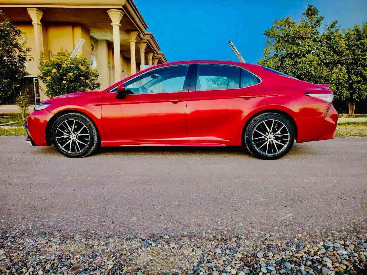 كامري موديل 2021 se 
ماشية 65 الف 
ضرر موضح بالصور 
معوقين نينوى وباقي قليل تصير حرة
السعر 175 وبيها مجال 
*********** الشريقات, صلاح الدين
