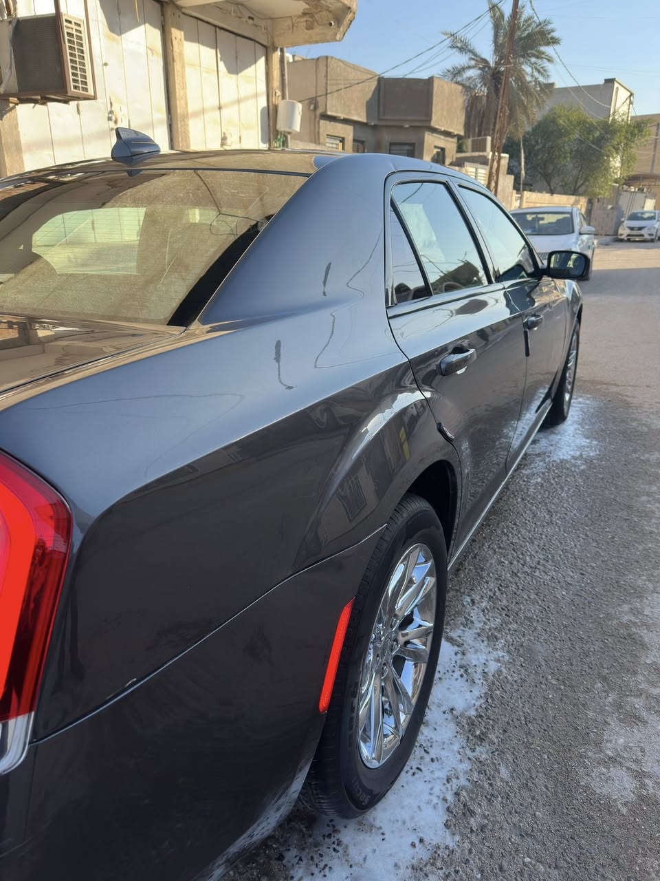 السلام عليكم. اوباما 2016. S فول مصوفات ما عده. بانوراما
حادث بسيط وارد امريكي 3 قطع صبغ فقط.  حادثه موثق بل تقرير رقم انكليزي جديد باسمي سنويه لغايه 2028   سعره 180 وبيه مجال. مكان السياره البصره. مركز البصره. رقم *********** عليه ادامه كامله. محرك جديد مع عربانه جديده مع اكسل  كامله مال تفصيخ توه مشدود و عليه باتري جديد  و مروحه و راديتر جديد و نوزلات وبلكات و عبوه مع مساعد جديد  و ويل مكسيكي مع تخم تاير جديد
