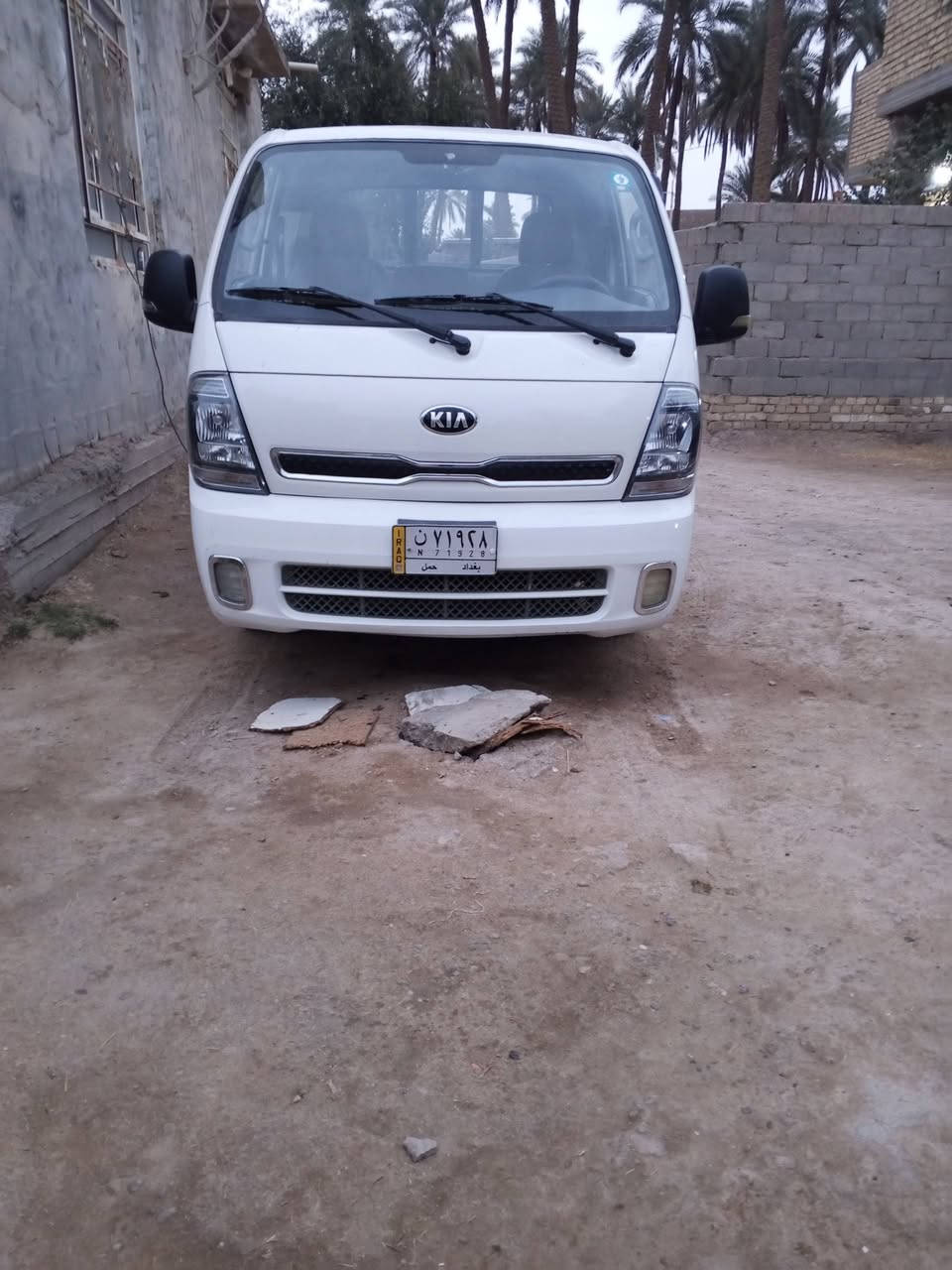 السلام عليكم للبيع كيه بومه موديل 2021 رقم بغداد نكليزي باقي بس الاستلام مكفوله  كفاله عامه ماشيه 127 المكان كربلاء اطويريج السعر 135 وبيه مجال ***********
