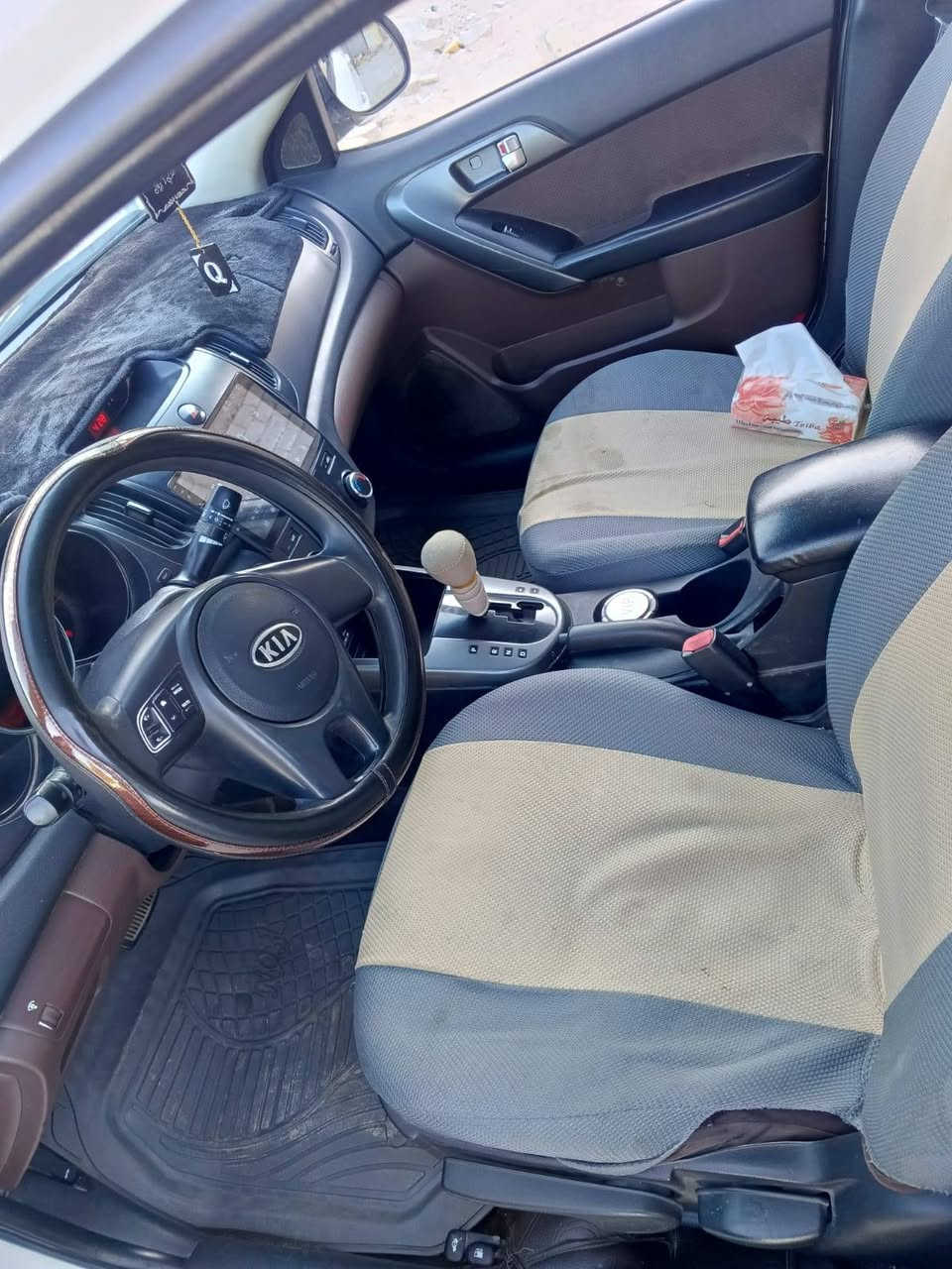 السلام عليكم سيراتو 2010 للبيع فقط السيارة السعر 85 وبيها مجال للتواصل
*********** نجف
