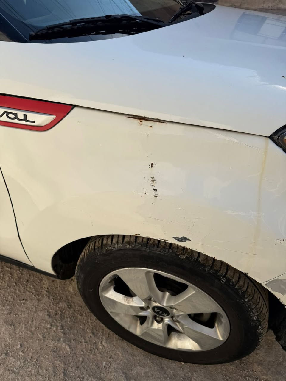 سلام عليكم كيا صول موديل 18 
موصفات عاديه
حادث بنيد و جاملغ باب مبدل نفس لون 
صبغ حافت صندوك  محرك 1600
بغداد حي الجامعه 
***********
سعر 105 بيه مجال
