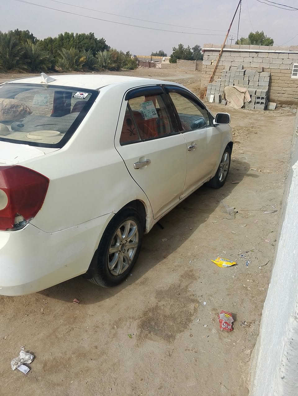 سياره جلي ام كي موديل 12 مكينه نضيفه وسدر جديد وطخم تاير باتري جديد رعيهه موجود السعر 30 وبيهه مجال  مكان الناصريه مركز رقم الهاتف ***********
