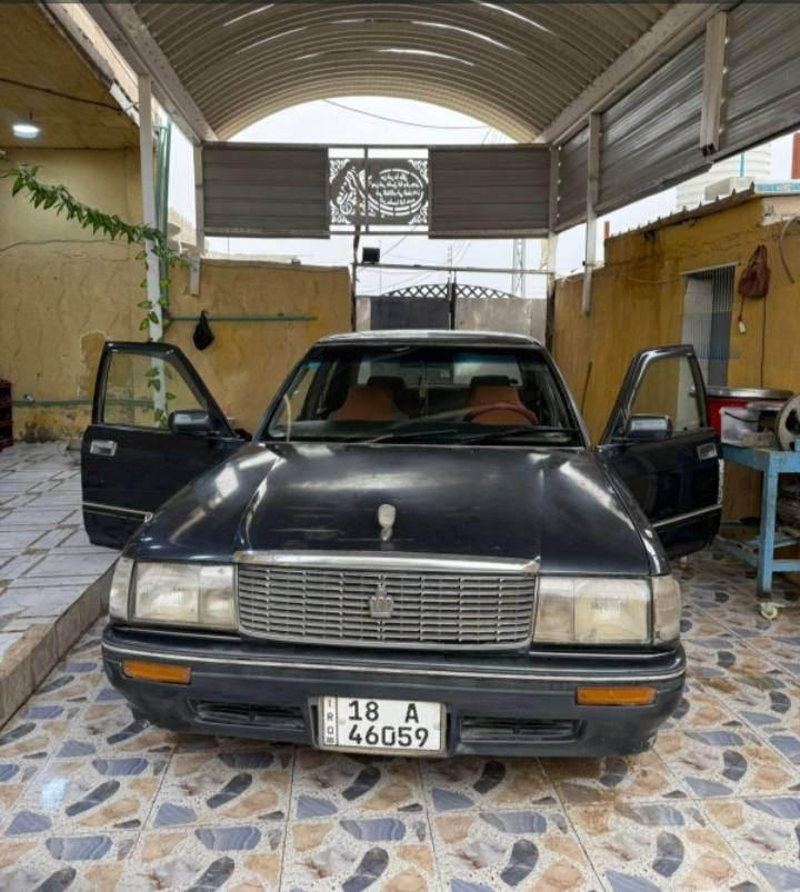 السلام عليكم ارنب للبيع رقم الانكليزي بابل مشروع وطني داخلا هزه السياره حلوه ونضيفه تبريد شغال شاشه تايرات توه شادهن السياره بسمي تحويل ثاني رايدها 63 وبيها مجال يوم انه مكلف بلنشر هاذ رقم صاحب السيارة *********** بي واتساب
