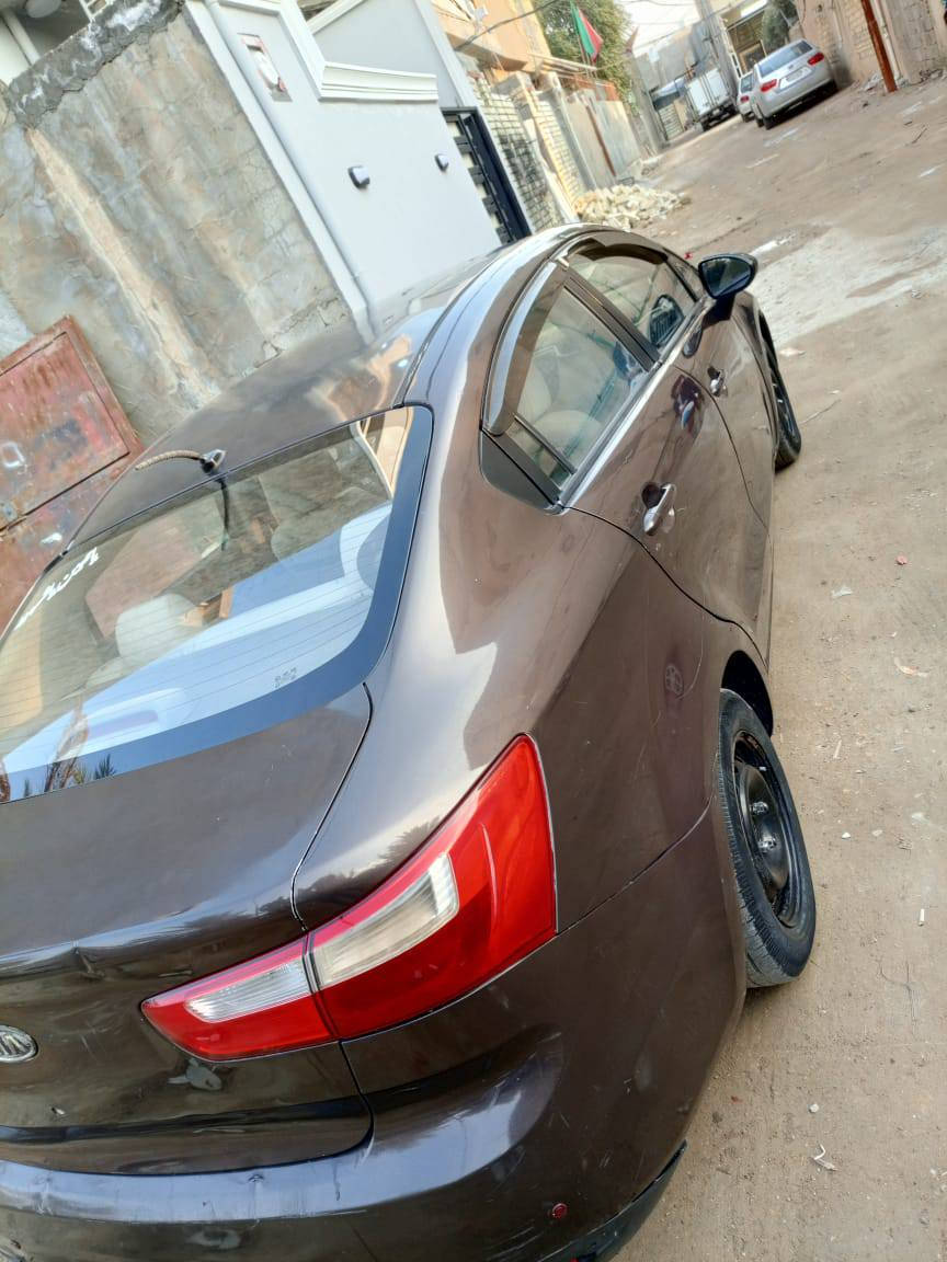 كيه ريو 2013 رقم كربلاء ب اسمي گير ومكينه مكفولات حداديه وره وگدام جديده قبل 15 يوم مبدلهن السياره مصبوغه عام وضربته الجاملغ الايمن السعر 78 وبيه مجال مامتواجد عل فيس ***********
