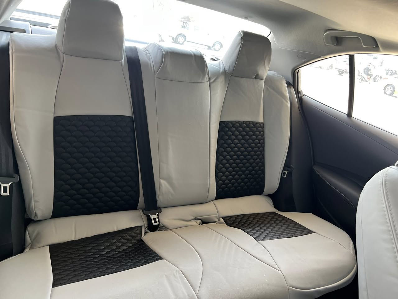 السلام عليكم يوجد دوشمة كورلا صيني موديل 2024  جلد سعره 80 يوجد توصيل جميع المحافظات ***********
@إشارة
