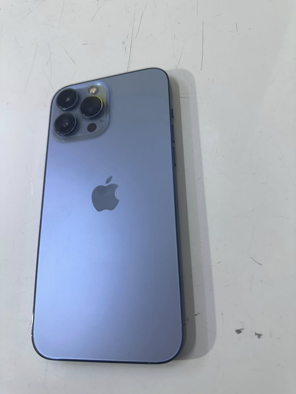 ايفون ١٣ برو ماكس
نورمان ما مبدل شي فقط شاشه من غير جهاز فيس ايدي شغال
والوان نفسه وسلاسه نفس اصليه شرط ضمان وفحص
فقط نقطه سوده بل شاشه صغير مبين بل فيدو 
((ذاكره ٢٥٦))
البطاريه ٨٤
نضافه فول جلوخ ما بيه وما بيه ضربات
السعر ٤٢٥✅🤑💵بي مجال حك جيا
العنوان موصل ايسر حي وحده

خاص مفتوح وا اتصاله***********/***********
