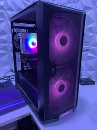 كرت 3060 • معالج i7 8700 • 512 NVMe