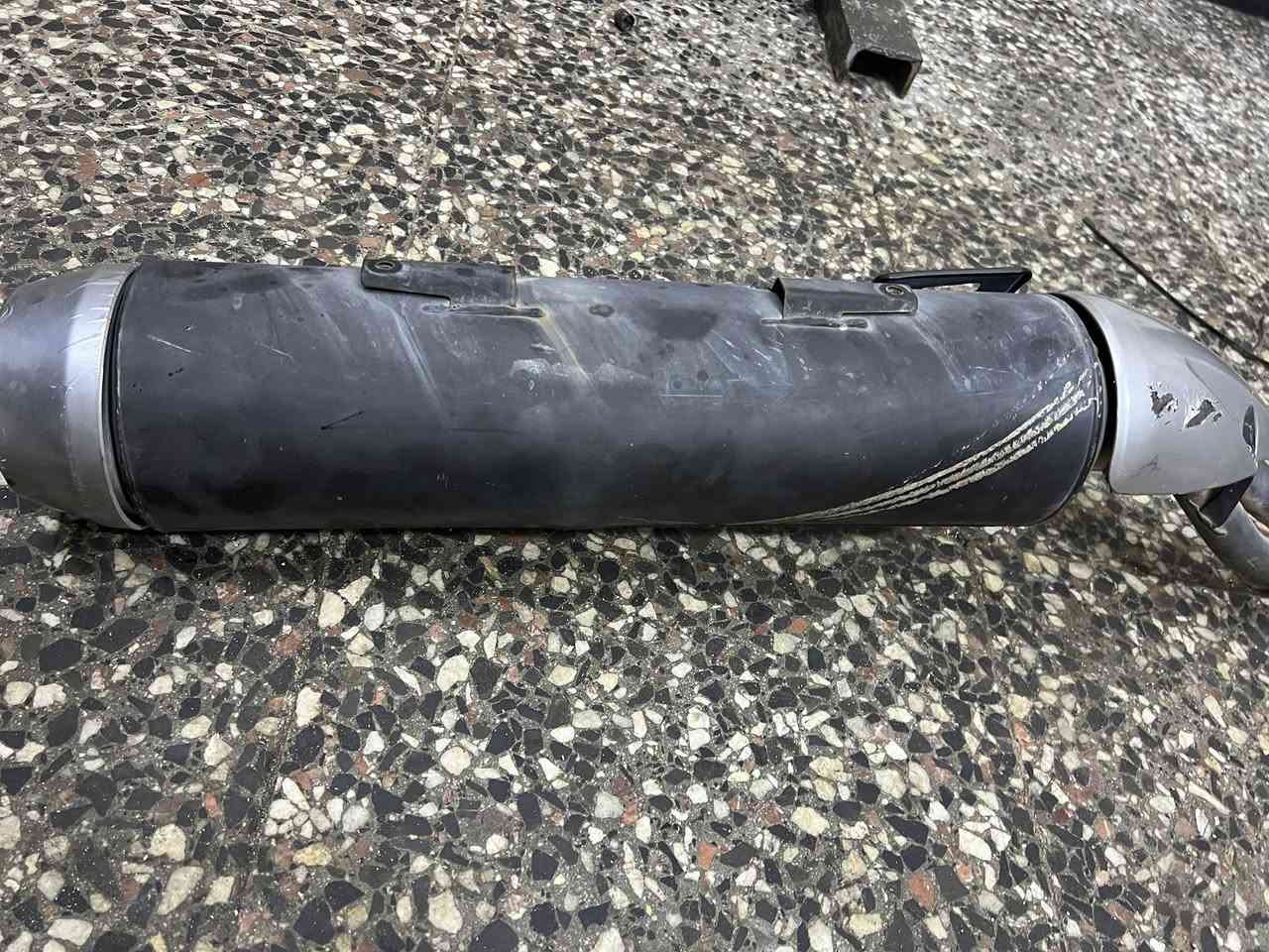 سلام عليكم صالنصه تي ماكس ٢٠٠٨ بلاديه مال حاويه نقصهه بس وقيه الطويله لبيع سعر ١٠٠ مكاني تقاطع درويش ***********
