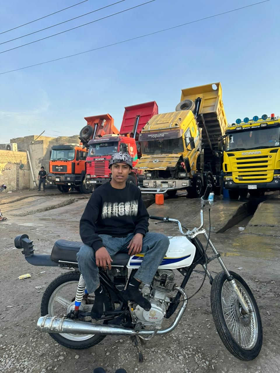 سلام عليكم دراجه ايراني حربي كلك مكفوله من السرقه عنواني بغداد النهروان السعر 250 +واتساب  *********** ا
