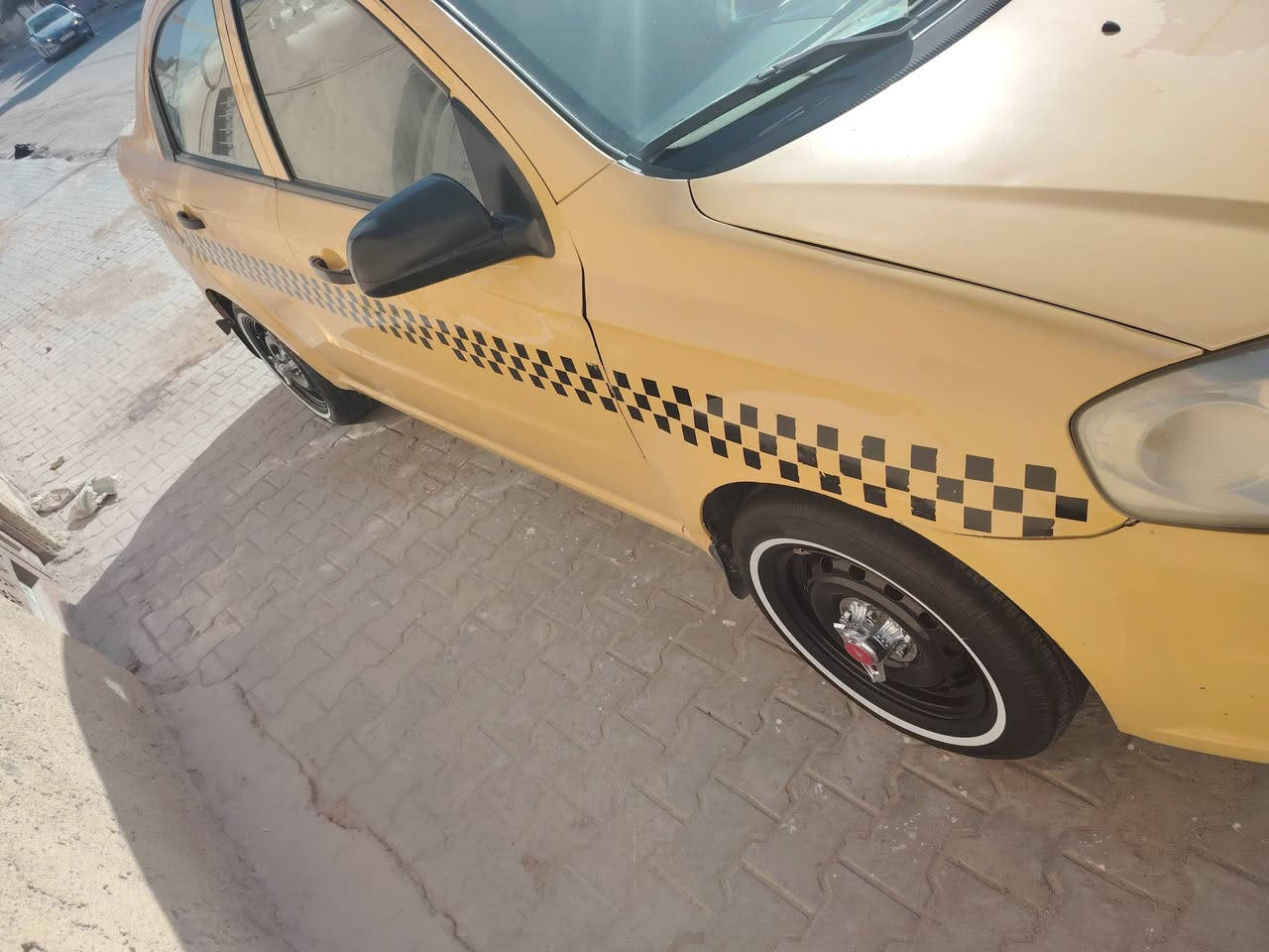 السلام عليكم افيو ٢٠١٠مكفوله من كل النواحي لبيع ***********
