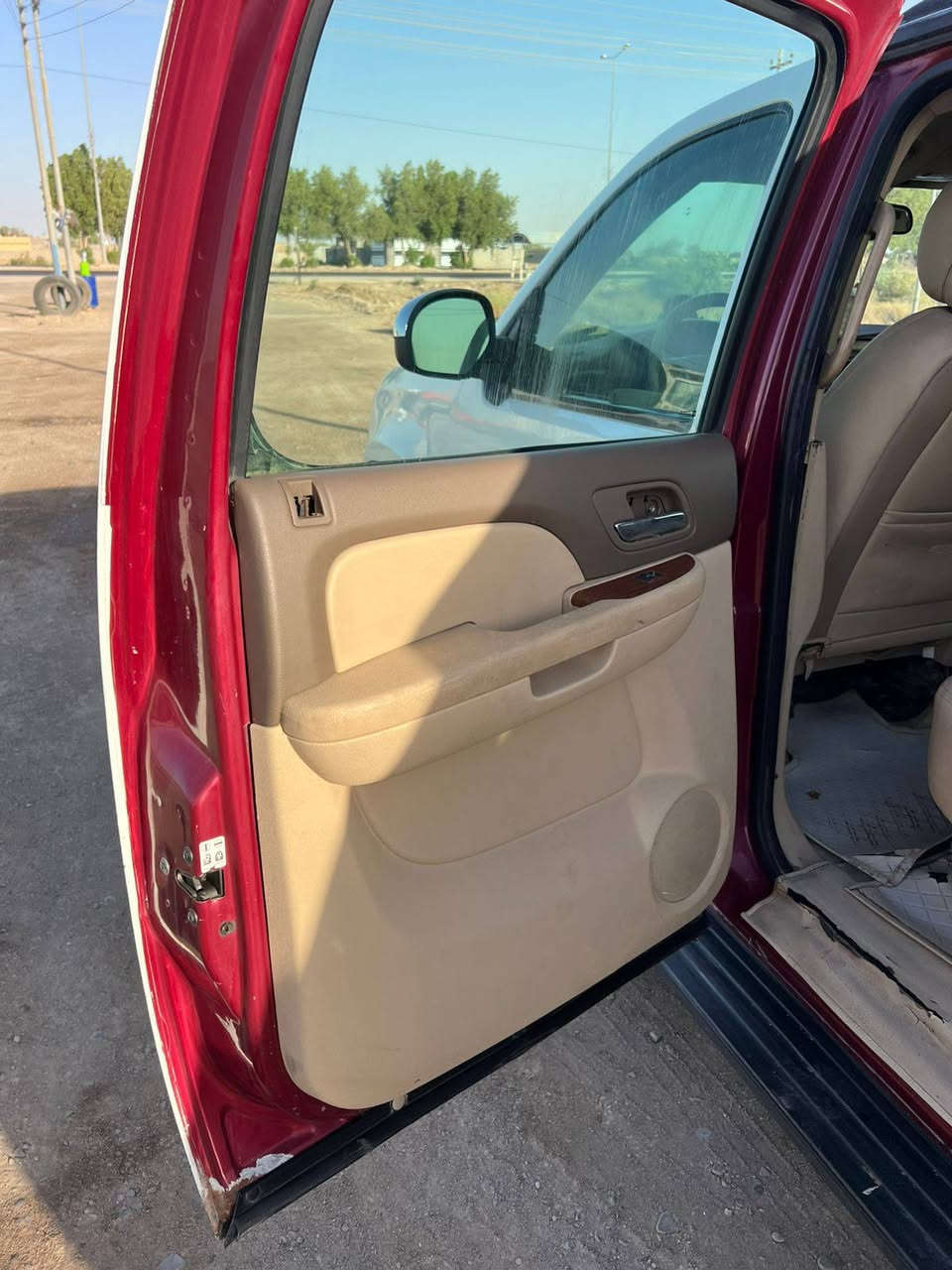 سلام عليكم من رخصت مدير لكروب
يوكن طويل 2007 بيه ضربه بل مدكر لخلفي ومصحه 
ابيع كوم حديد ومكينتهة بيه تنقيص سعرهة 95
سيد احمد  ***********
العنوان البصره خمس ميل
