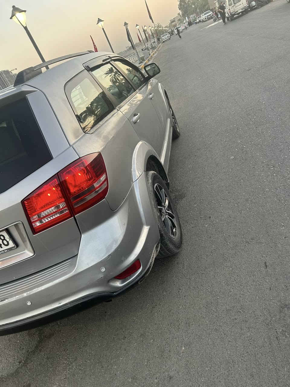 دوج جورني م١٧ 
جاملغ خلفي فقط حادثها
٣ قطّع تبريد 
٧ راكب 
بصمة شاشة تحكمات استرين 
حساسات خلفية 
كير محرك تبريد مكفولات 
سيارة مكفولة من بارد مناقصها اي شي 
سعر ١٣٨ وبيها مجال 
رقم اربيل بسمي سنوية جديدة 
مكان سيارة بغداد 
الاستفسار ***********
