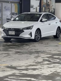 النترا • ٢٠٢٠ • محرك ٢٠٠٠