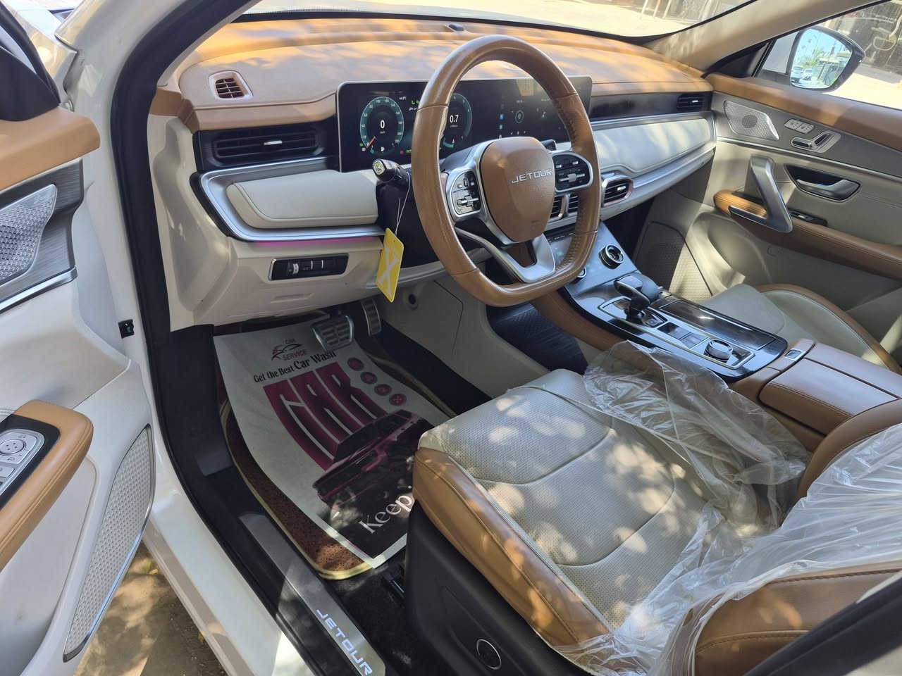جيتور x70 لكجري بلاس مكينه1.6موديل 2025 سبعه راكب ماشيه 26 الف..
السعر:25,500,000 دينار عراقي 
للاستفسار: ***********
