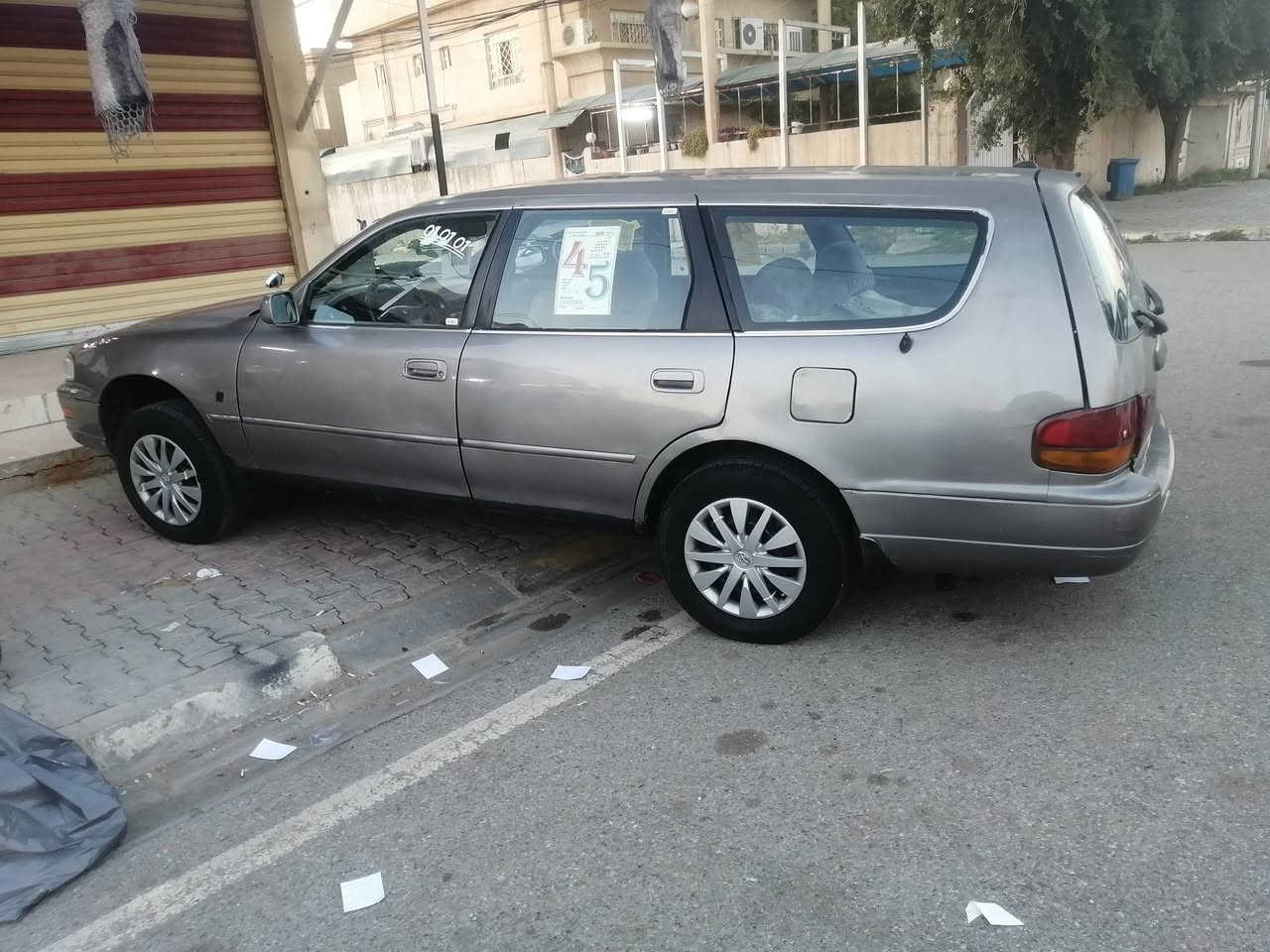 كامري للبيع موديل 1992 تبريد شغال ويه السويج منضومه غاز وبانزين شغال كير وتماتيك سنويه مشروع وطني لحد 2029 استيرن باور سقف سلايت كاهربائي قفل مركزي جوم كهرباء سياره جاهزه مال بيت اربع تأيرات جديد مكان السياره كركوك سعرها 40 شرط التحويل و الوكاله بيها دفتر بانزين للاستفسار ***********
