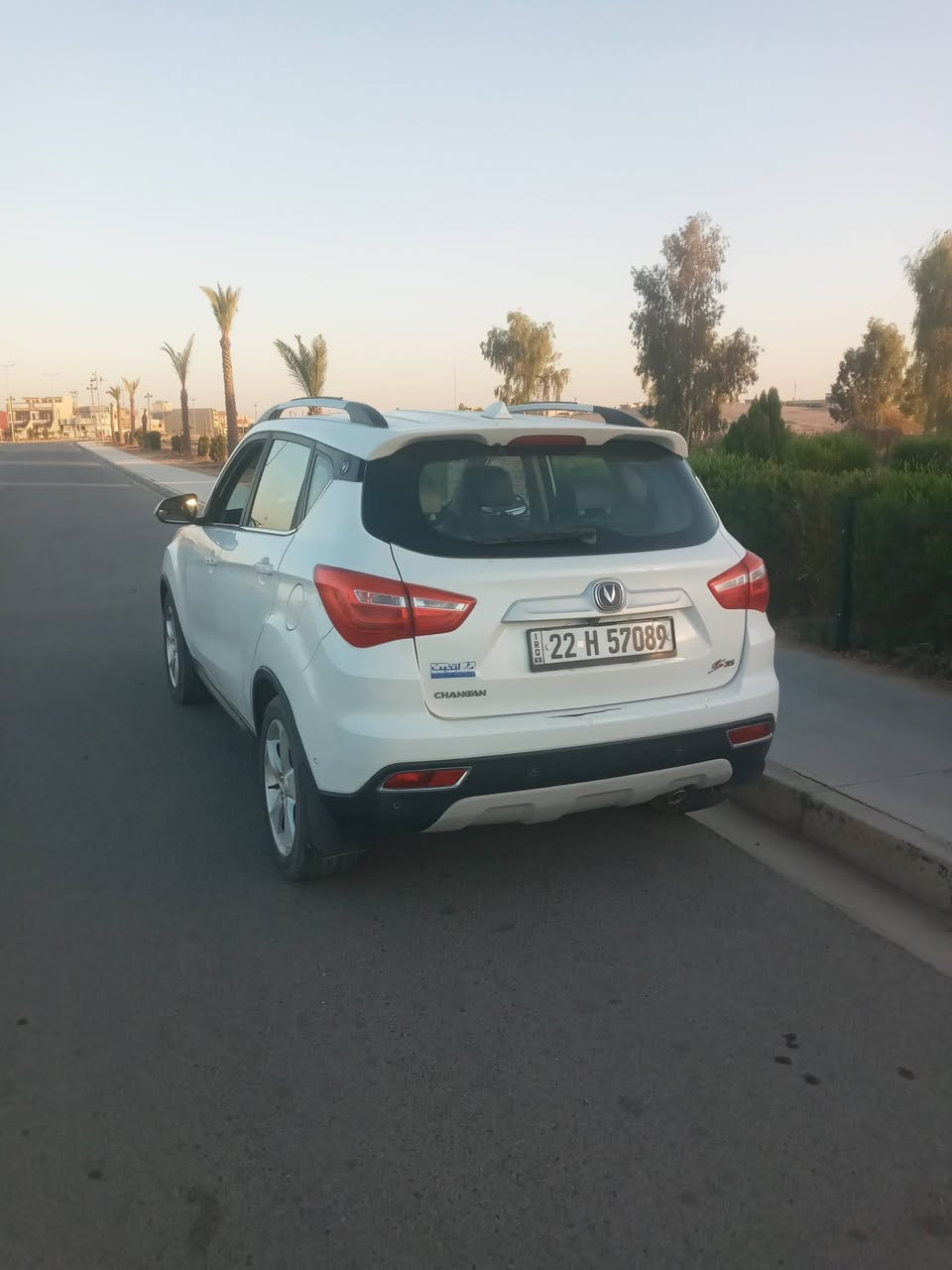 السلام عليكم 
شانجان cs  35  
٢٠١٩ اربيل هزة وسنوية ٢٠٢٩
باسمي تحويل مباشر 
ماشية ١٠٠٢٢٢
فول كهربائي كمرات جانبي وخلفي وحساسات ١٢ امامي وجانبي وخلفي اشير بالمري تنتى + نظام اوتو بارك تدفئة وتبريد خير من الله تشغيل بصمة  
مكفولة من الضربة والحادث عدى تعديل بسيط باب السكن الخلفي والباقي جدام العين 
السعر ١٢٢ $ 
 للاتصال ***********
