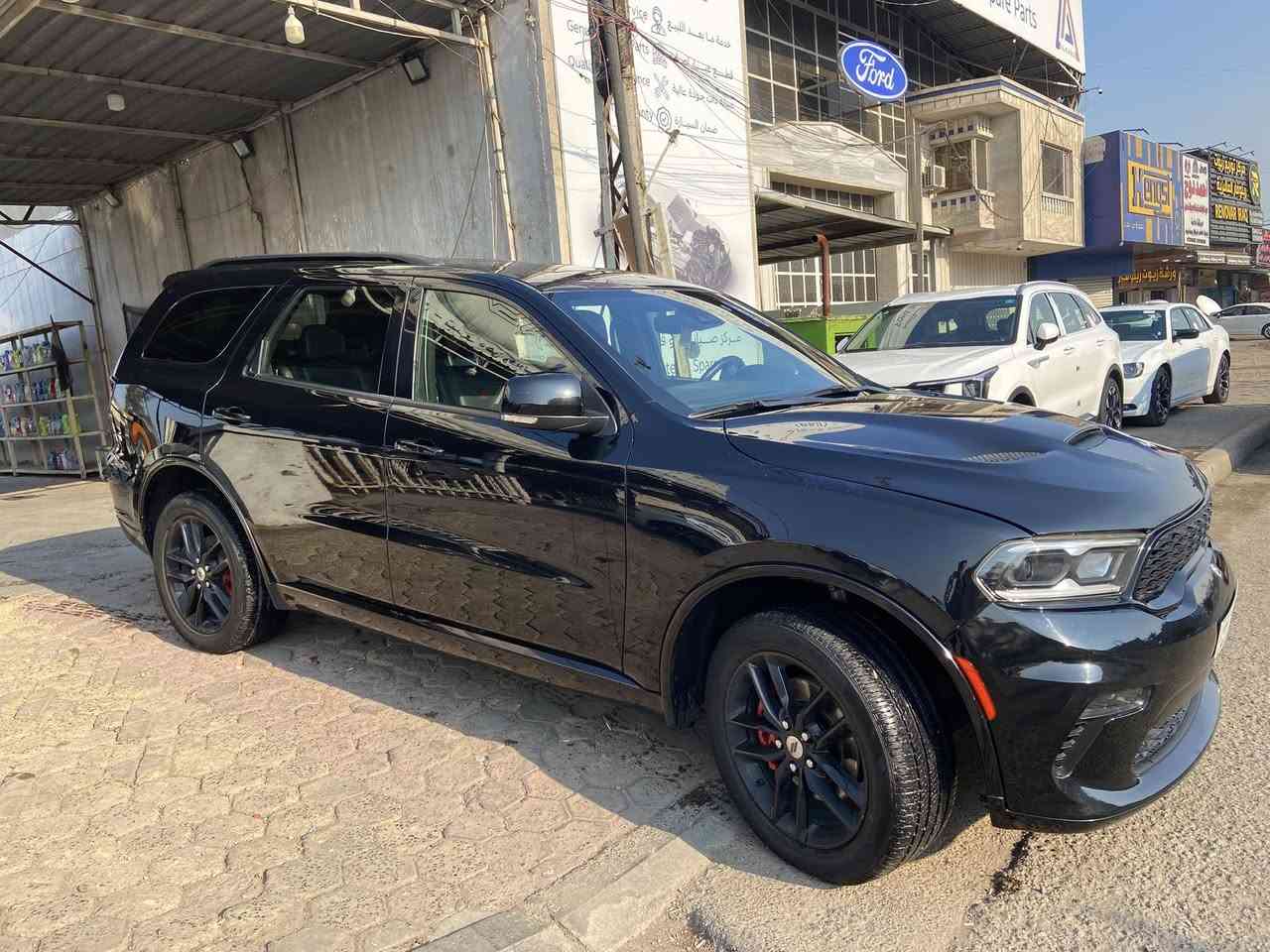 وج  دورنكو2024Gt  فول مواصفات
اللون اسود
محرك v6.    3600
فتحة سقف
حساسات خلفية
اشاير بالمري 
كشن  داخل اسود مع هيط احمر 
المري الجانبية بيها خاصية النزول عند الرجوع
الابواب الامامية بصمة
رادار ومثبت سرعة
نظام تثبيت السرعة التكيفي
نقطة عمياء
جنطة كهرباء
فتحة سلايد
اطفاء ذاتي
ستيرن تدفئة
تشغيل عن بعد
توقف ذاتي عند الرجوع 
‏parksense automatic braking
توقف ذاتي امامي
كشنات جلد كهرباء ترحيب وخزن
الكشنات الامامية تدفئة تبريد
الكشنات الخلفية تدفئة
ستيرن كهربائي
وضعيتان قيادة
لايتات زنون
كامرة دوارة
شاشة كبيرة
تبريد 3 قطع
ماشية 17 ألف ميل
حادثها جاملغ امامي جهة السايق وبنيد مبدل ودعامية. باب سايق بيه ربع صبغ

جاملغ عكس سائق بي بارد وتكحيل
السعر 278
رقم بغداد
مكان السياره / بغداد _كم ساره  
للاستفسار الاتصال +واتساب ***********
