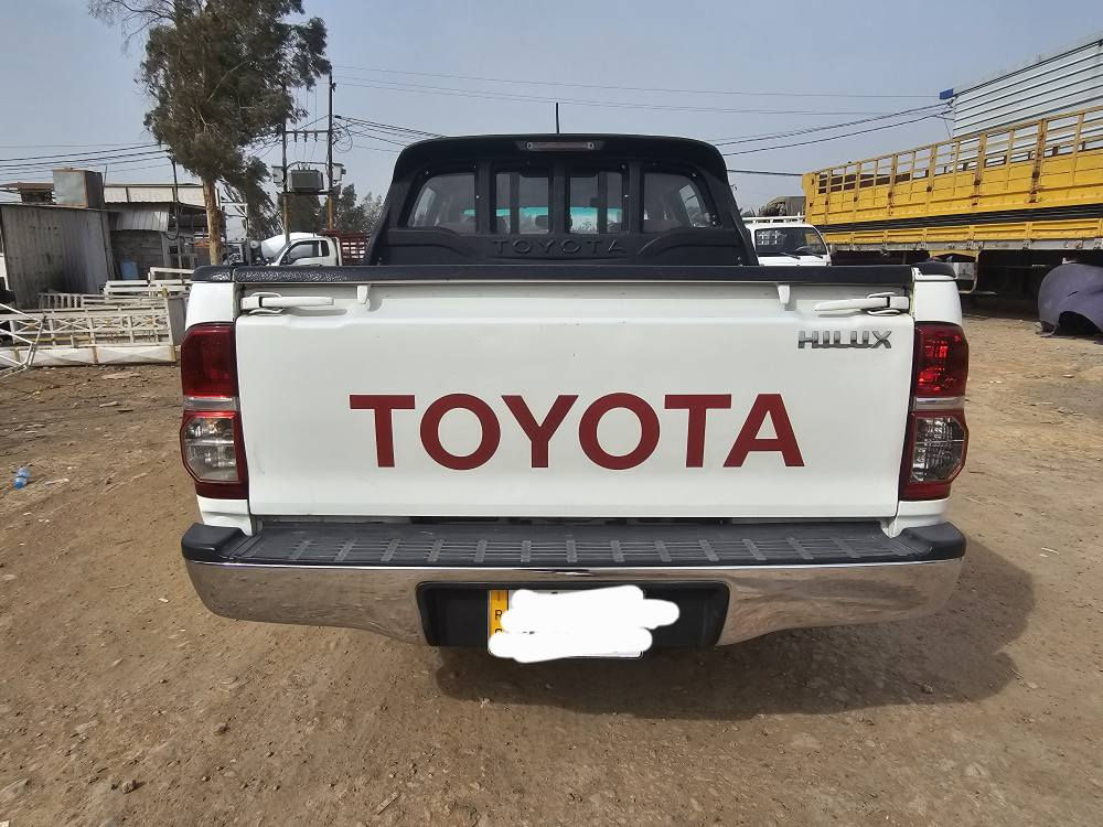 ‎تيوتا 2013 رقم بغداد نكليزي كير اوتماتيك نضيفه شاصي 19  /*********** /***********‎ بغداد, العراق
