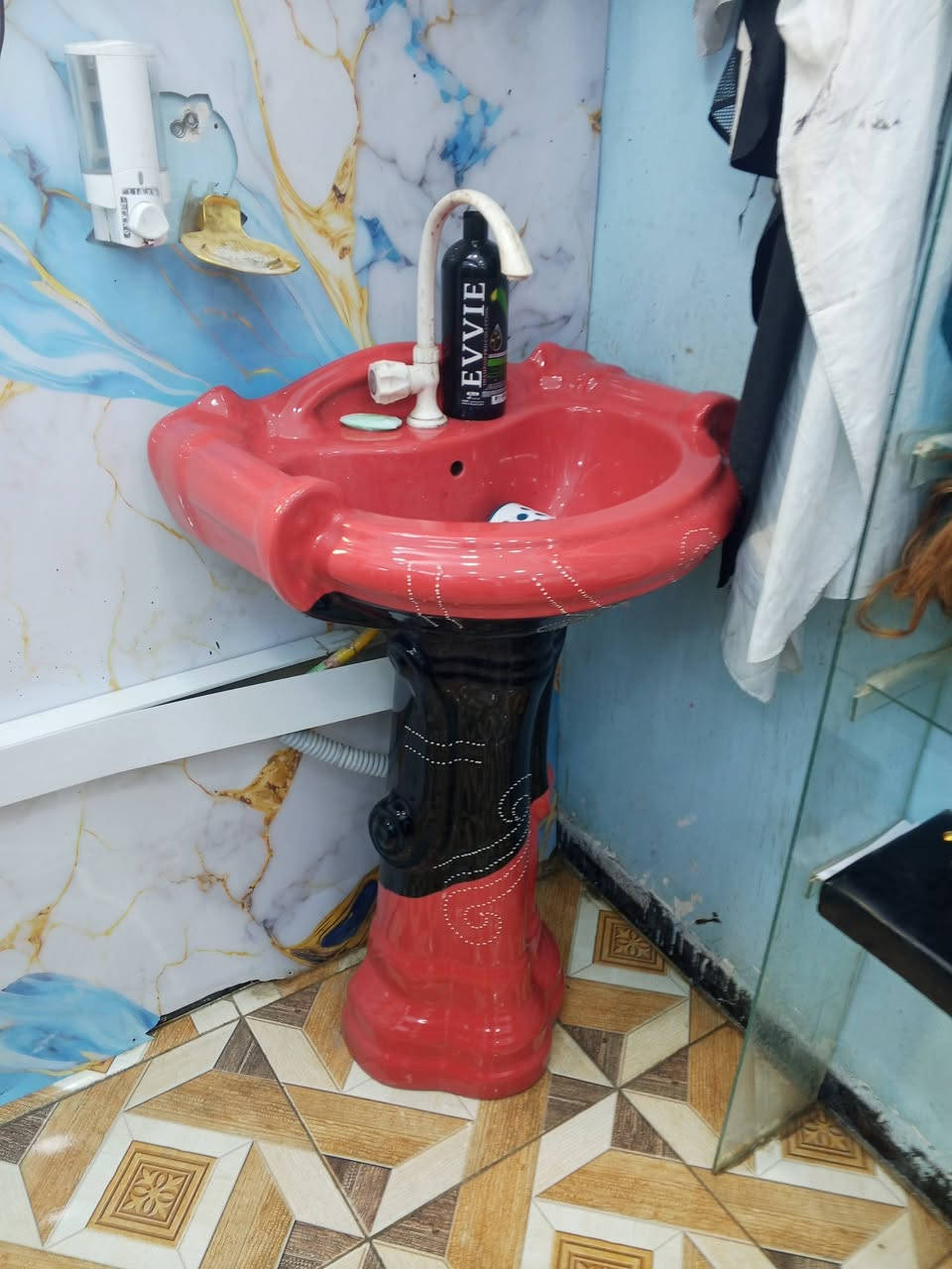 للبيع كلهن بسعر مناسب
***********
