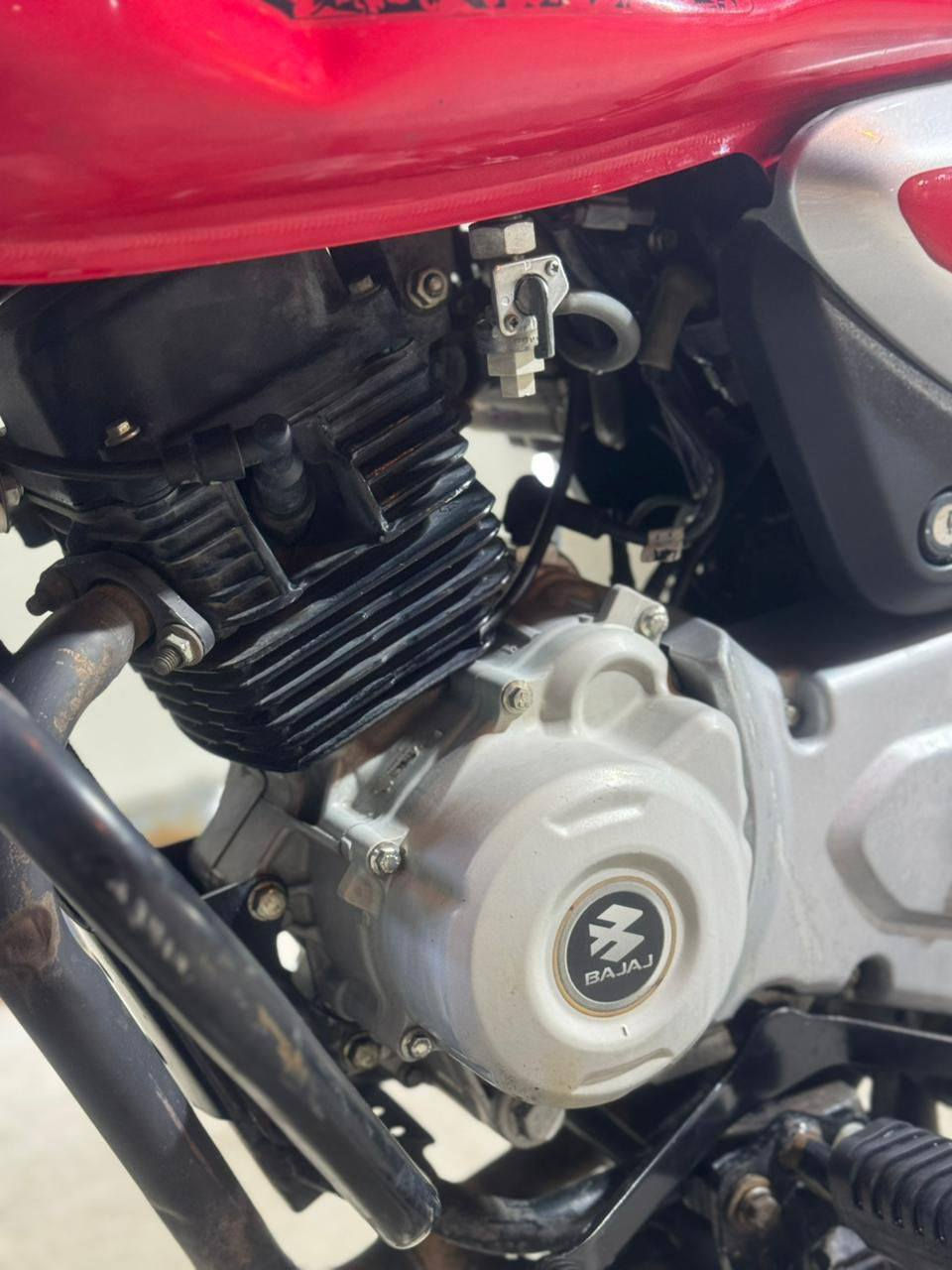 بوكسر ٢٠٢٣ مرقم سنويه فقط
ممشاها قليل الدراجه بعدها زيرو على بلاد مال شركة 
سعرها ٢٧٠٠ مليونين و سبعمية الف وبيها مجال للطيبين
مكان الدراجه قرب جزيرة بغداد السياحيه 
***********
