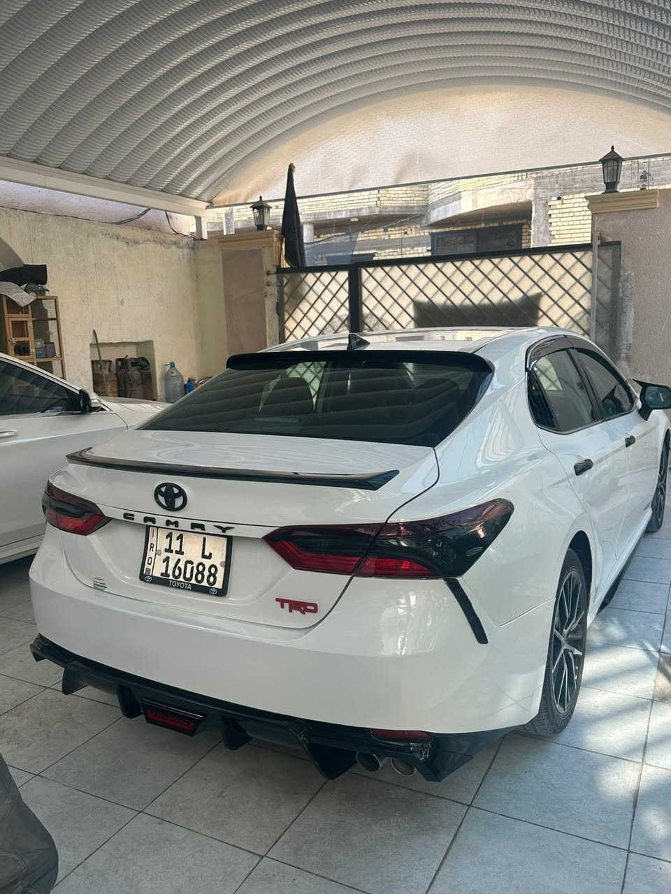 السلام عليكم كامري 2021 السياره امريكيه السياره نضيفه وجاهزه ماشيه 160 ميل السياره فول مواصفات للاخير سعره 190 وبيها مجال واتساب***********
