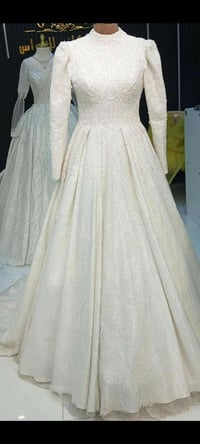 بدلة عرس • نضيفة • شرط الفحص