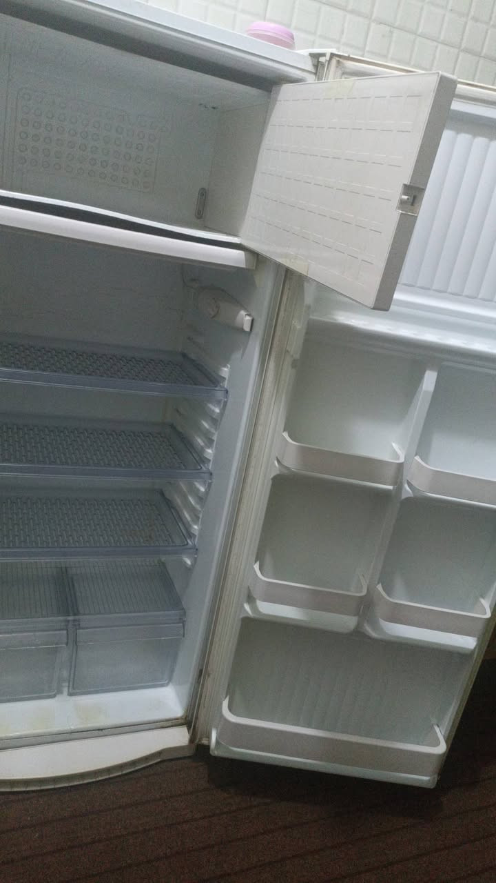 ثلاجه كريازي المصري للبيع شغاله ما داخله تصليح


**إذا كنت صاحب هذا الإعلان وتريد حذفه لأي سبب، رجاءا أرسل رسالة إلى الدعم الفني**