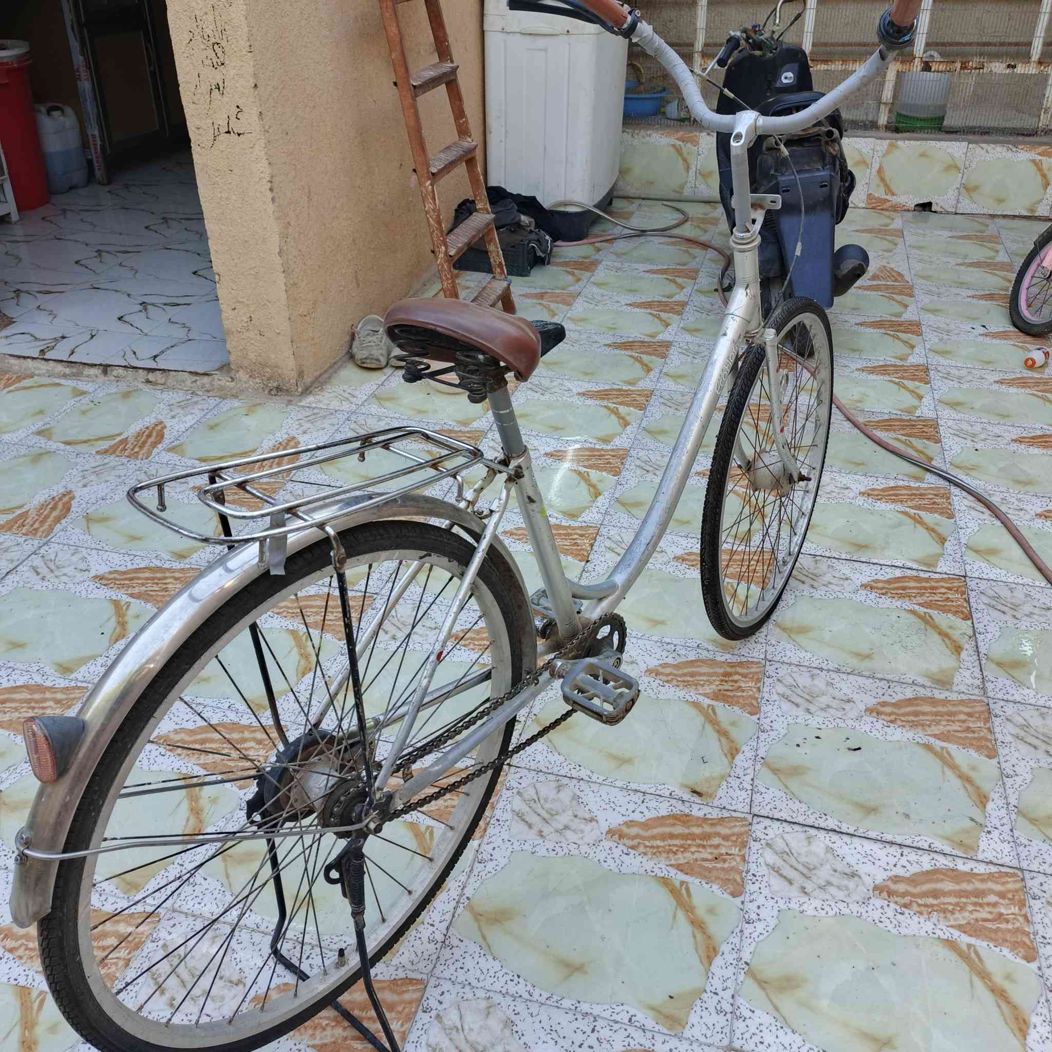 للبيع


**إذا كنت صاحب هذا الإعلان وتريد حذفه لأي سبب، رجاءا أرسل رسالة إلى الدعم الفني**