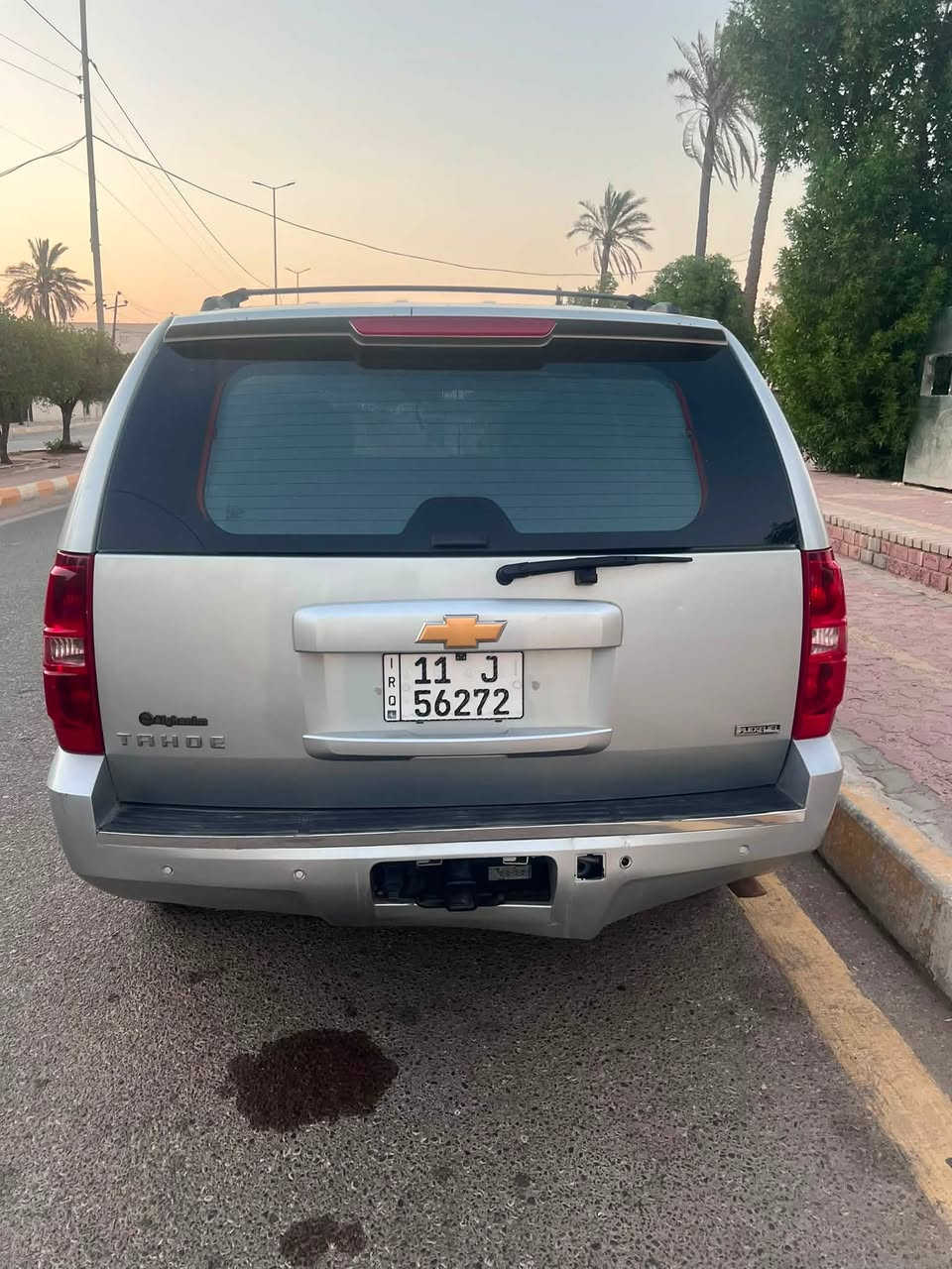 سلام عليكم
تاهو موديل ١٢ 
رقم بغداد 
السيارة باسمي 
بيها صفحة صبغ 
گير و مكينة شرط الفحص 
نوعها LT ، سيارة نظيفة مكاني ميسان 
تفاصيل اكثر الاتصال ***********

السعر : 215
