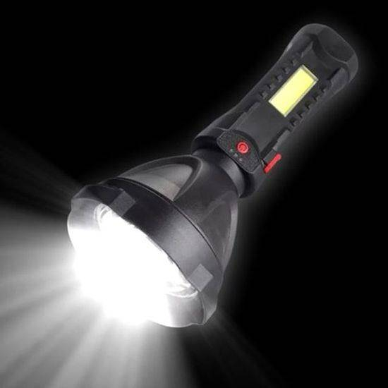 كشاف يدوي قوي يُعرف باسم "The Strong Light Flashlight" ويتميز بالمواصفات التالية: 
تقنية الإضاءة: يستخدم مصابيح LED عالية الكثافة لإضاءة ساطعة.
الوظائف: يحتوي على إضاءة جانبية بالإضافة إلى الكشاف الرئيسي ومؤشر للبطارية.
الشحن: قابل لإعادة الشحن ويحتوي على مخرج USB لاستخدامه كبنك طاقة.
المدى: يوفر إضاءة لمسافات طويلة.


**إذا كنت صاحب هذا الإعلان وتريد حذفه لأي سبب، رجاءا أرسل رسالة إلى الدعم الفني**