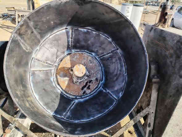 يا الله لف جدوره انواع الخباطات كبيره وصغيره وبانسب الاسعار عندك جدر متاكل ماعليك بس توصلها يم ابو العــبد يرجعها الك بلاد شغلي تبطين من الداخل وبليت 3 ملم و 2 ملم تركي حسب الطلب مكاني هيت للاستفسار اكثر اتصل ***********
