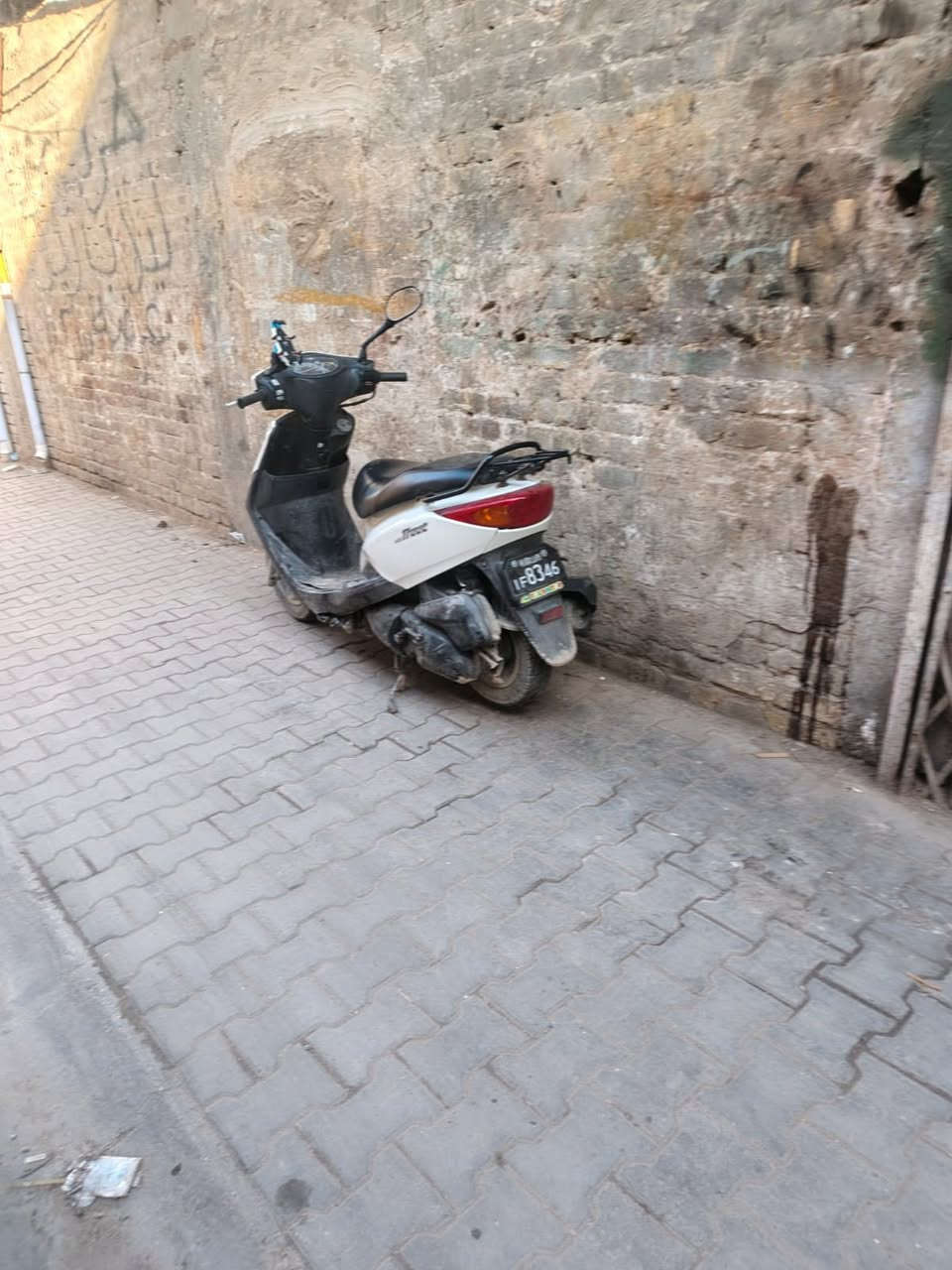 للبيع مكلف بنشر ماعرف لا سعرها ولا ايشي صاحبها ميعرف بامور النشر واني نشرتها اله اكزز ياباني للأمانة الدراجة نضيفة وحلوه هذا رقمه خابرو أو واتساب ***********
