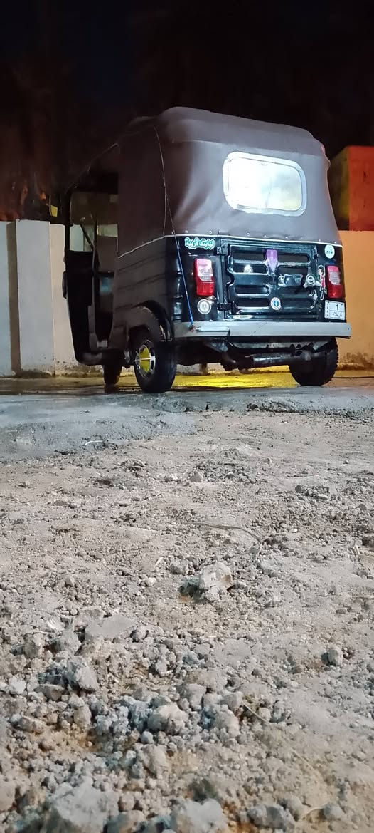 سلام عليكم تكتك باجاج موديل 16 اوراق عوزه ترتيبات بسيطه لئن متروكه مكاني نجف التواصل ***********
