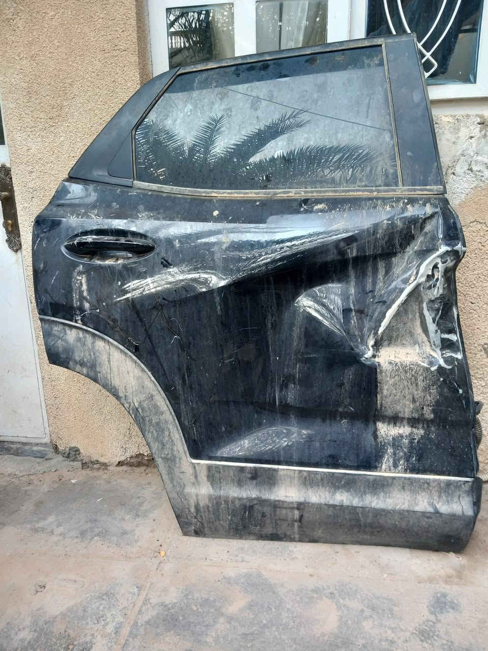 دعامية خلفية وأبواب ايمن أمامي وخلفي بيهن ضربة تريل بلايزر lt للإستفسار واتساب ***********
