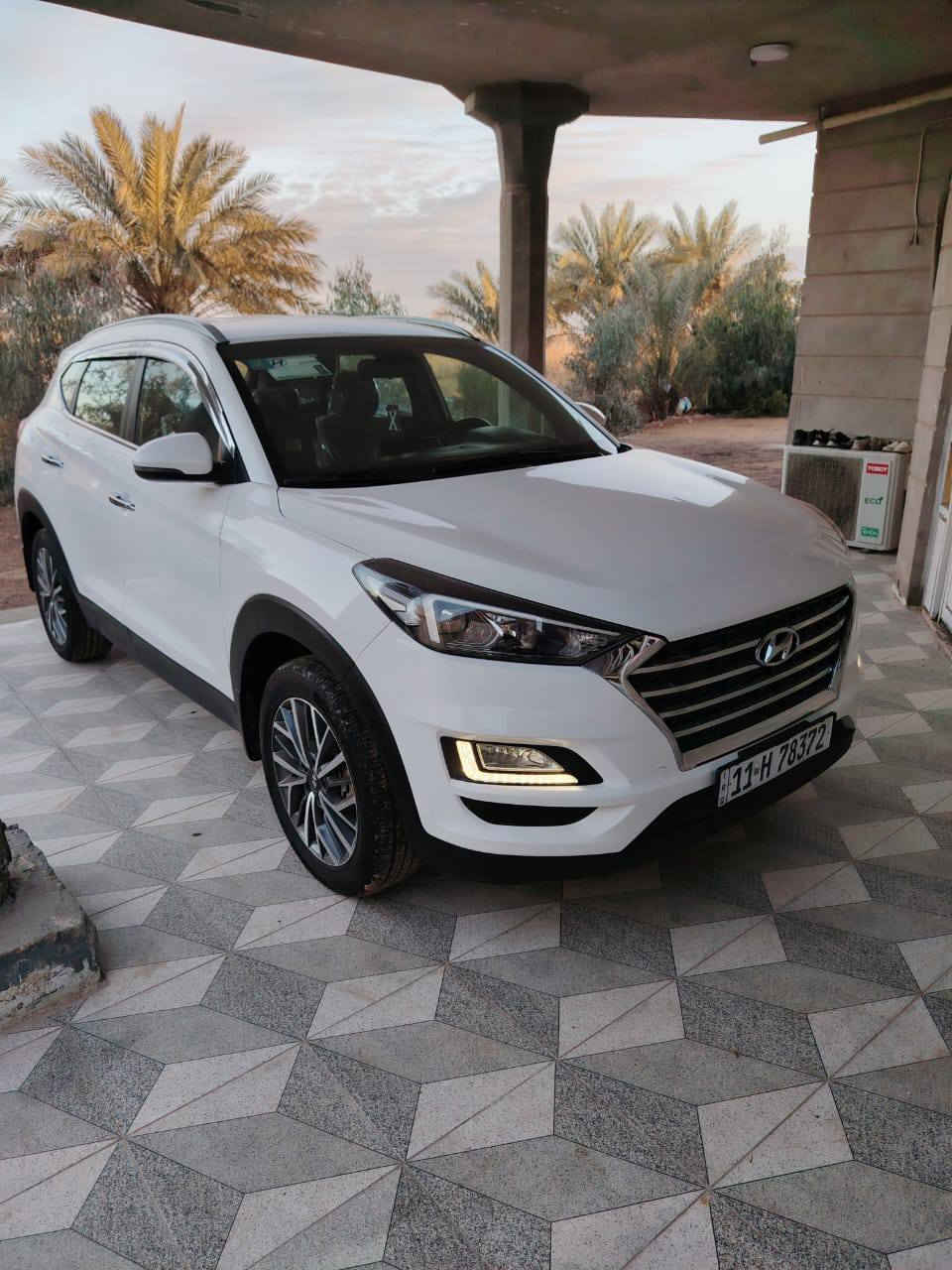 توسان موديل 20 مكفولة من الصبغ رقم بغداد ماشيه 90 سعرها 210 رقم الهاتف ***********
***********
