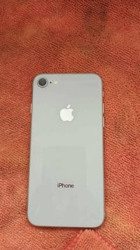 ايفون 8 للبيع ذاكره 64 ممفتوح بلادي  سعره 100 رقمي 07710026123 مكاني ا...