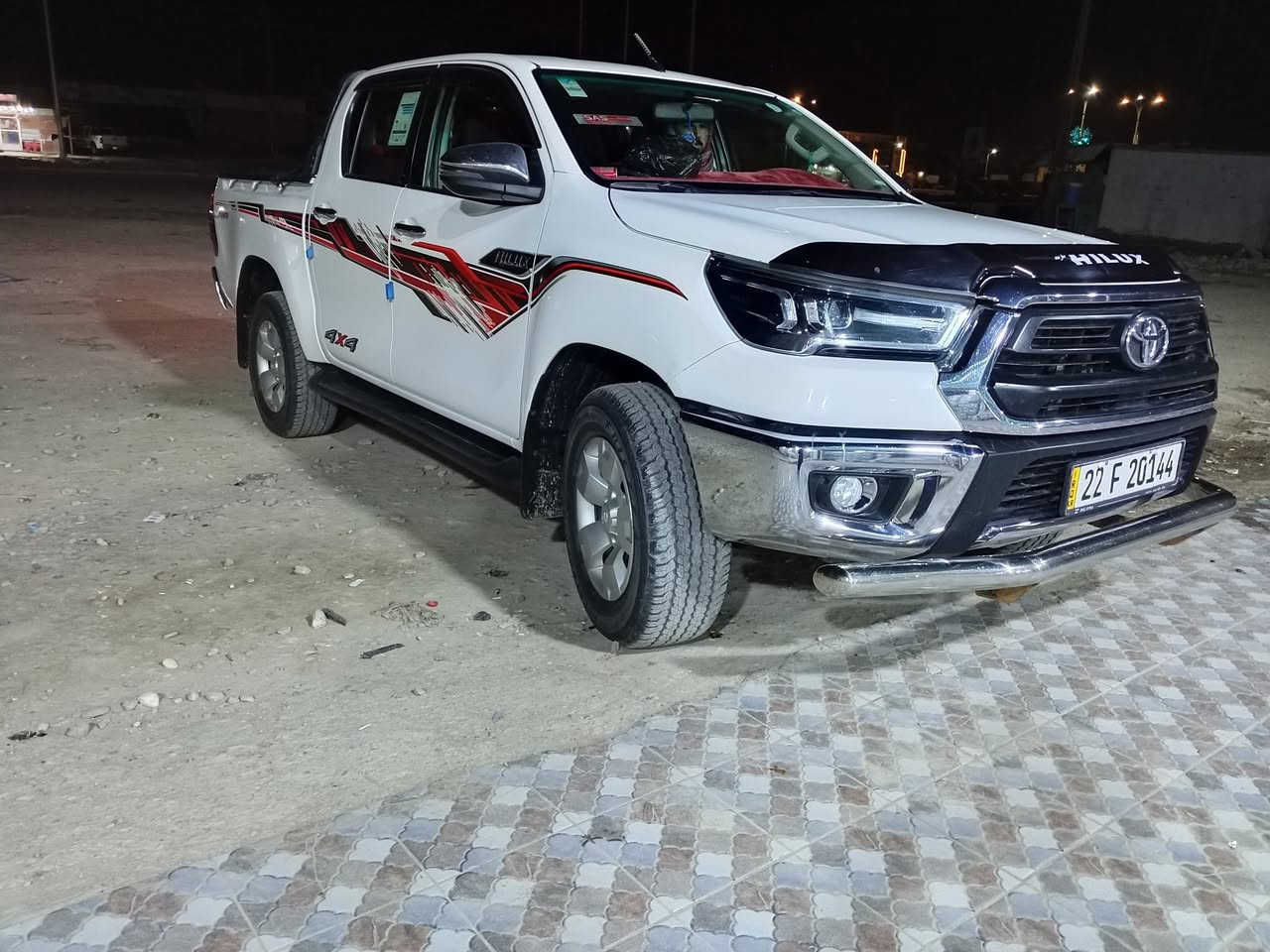 بيكم للبيع 23كفاله عامه ماشيه 126السعر ب290وبيه مجال بصيط وهاذ الرقم ***********
