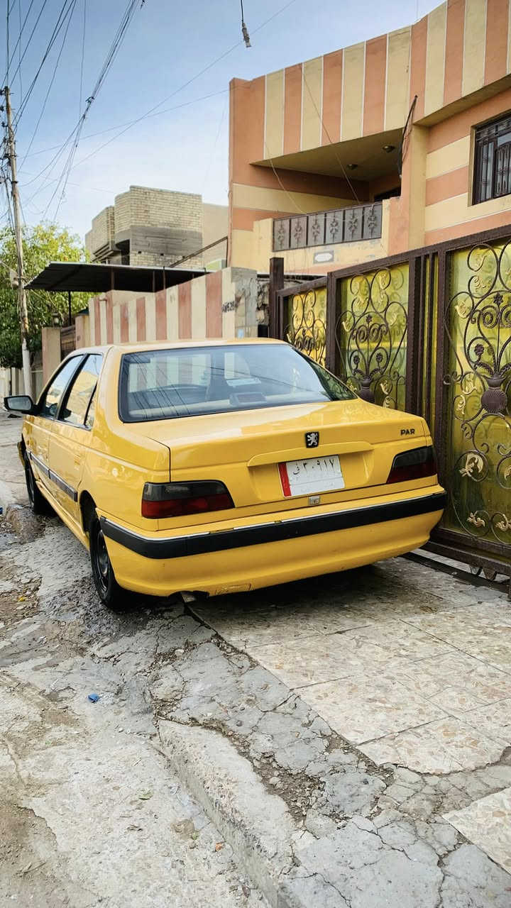 السلام وعليكم بيجو بارص موديل ١٥ مكفولة كلشي ممفتوح بيهةبلادية مكينة كير تبريد صدر دوشمة عامة بيهة فقط هلالات خلفية معمرة على كدهن كهربائيات كلهة شغالة تخم تاير تحويل ثانيوم ب اسمي شرط عقد مروري مكاني بغداد البياع رقمي *********** سعر (48 ) وبيهة مجال اتصل وبخدمتك
