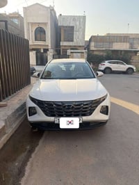 توسان 24 خليجي للبيع  سيارة مكفوله من كلشي ومواصفات الخليجي معروفة تجي...