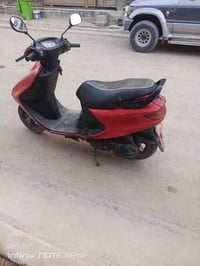 دراجه فراشه نضيفه مفتوحه شرط اطلع وين ماتريد النظافه كدامك الكهربائيات...