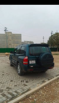 باجيرو • دفع رباعي • محرك ٣٠٠٠