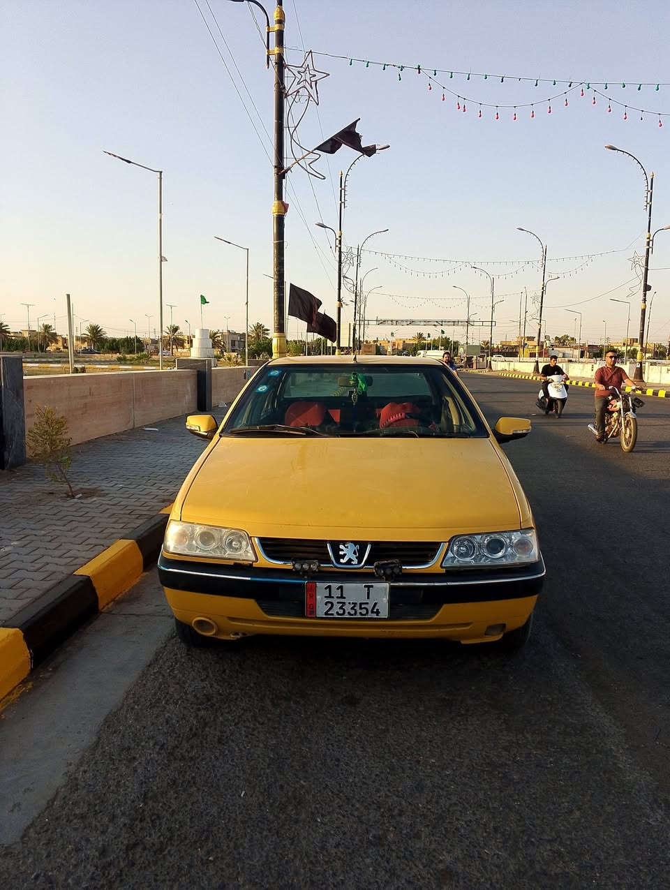 بيجو لميس رقم بغداد دولي مصفره هيئة وغرامات 
مكفوله من الحادث وصبغ والخياس مال جناي تخم تاير جديد السعر ( 26 )  ***********
